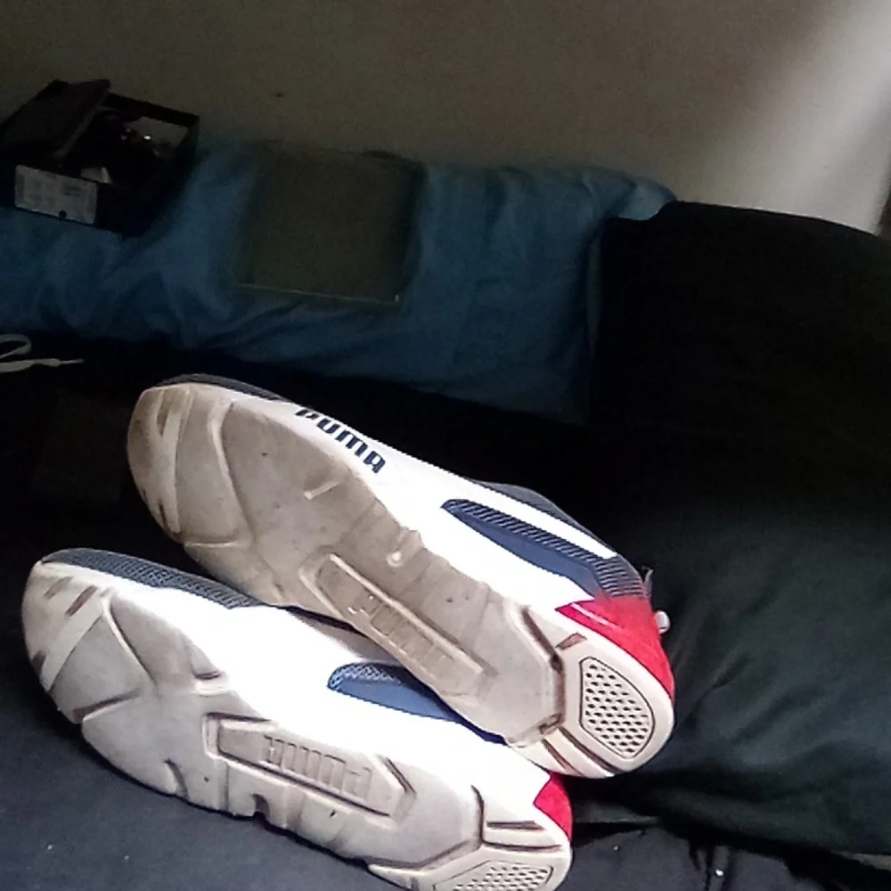 Puma's - Picture 4 of 4